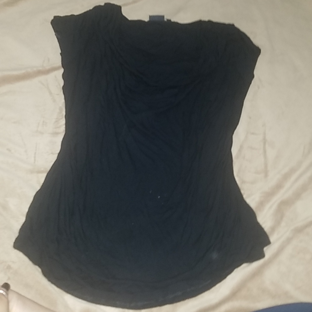 Black shirt